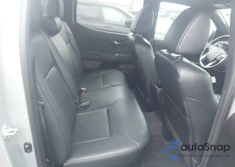 2021 Toyota Tacoma 4Wd Trd Off Road z USA, uszkodzony, nr VIN 5TFCZ5AN3MX258746